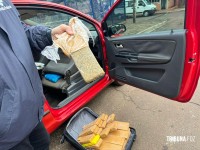 Receita Federal apreende veículo com 152 Kg de maconha em Santa Terezinha de Itaipu