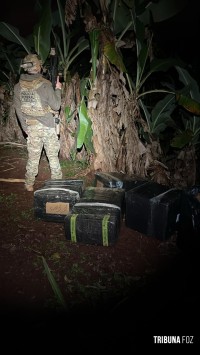 Policia Federal apreende celulares e cigarros na barranca do Rio Paraná