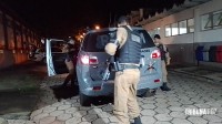 Enteado tenta matar o padrasto com golpes de facão e acaba preso pela ROTAM durante a madrugada