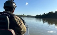 Policia Federal resgata barco com pescadores à deriva no Lago de Itaipu