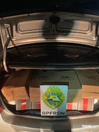 BPFRON apreende 394 garrafas de vinhos, eletrônicos e cosméticos em São Miguel do Iguaçu