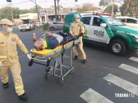 Motociclista é socorrido pelo Siate após colisão no Jardim América