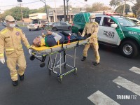 Motociclista é socorrido pelo Siate após colisão no Jardim América