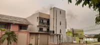 Incêndio em apartamento mobiliza o Corpo de Bombeiros em Foz do Iguaçu