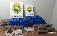 PM apreendem veículo carregado com 41,9 Kg de substância análoga à maconha em Entre Rios do Oeste