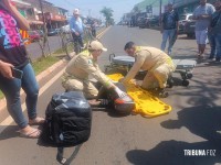 Motociclista é socorrido pelo Siate após colisão na Av. Morenitas 