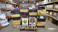 Policia Federal e BPFRON interceptam veículo carregado 701,5 Kg de maconha no Bairro Porto Belo