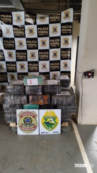 BPFRON e NEPOM/PF apreendem 701 Kg de maconha e cigarros após patrulhamento fluvial