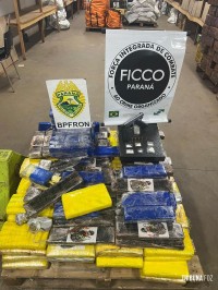 BPFRON e FICCO prendem homem por tráfico de drogas e posse ilegal de arma de fogo em Foz do Iguaçu