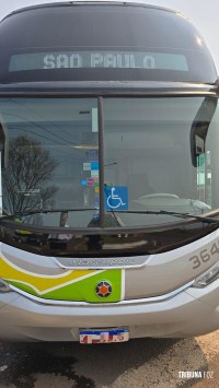 Policia Federal apreende maconha e produtos eletrônicos descaminhados em dois ônibus de turismo