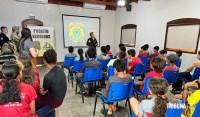 Policia Federal promove palestra para jovens da AFA (Associação Fraternidade Aliança) em Foz do Iguaçu