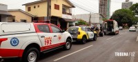 SAMU socorre três pessoas após colisão traseira entre duas motos na Vila Maracanã