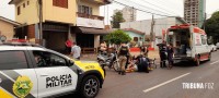 SAMU socorre três pessoas após colisão traseira entre duas motos na Vila Maracanã