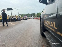 Policia Federal, Receita Federal e Força Nacional prendem passageiro com maconha na Ponte da Amizade