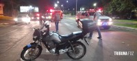 Motociclista atropela turistas israelenses na Av. das Cataratas