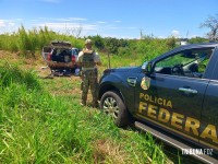 Policia Federal e PM/PR recuperam veículo roubado com mercadorias contrabandeadas