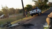 Moto pega fogo e deixa motociclista ferido em Hernandárias