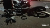 Motociclista fica gravemente ferido após colisão na Rua Xavier da Silva