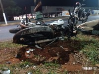 Soldado do Exército morre após colidir moto contra um poste na Av. JK 