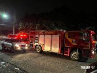 Condutor fica ferido após capotamento de veículo na Av. Mario Filho