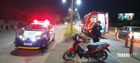 Motociclista é socorrido pelo Siate após queda na Av. das Cataratas