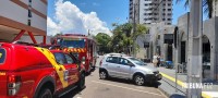 Principio de incêndio no Restaurante Bona Trattoria mobiliza o Corpo de Bombeiros de Foz do Iguaçu