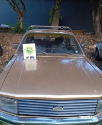 Polícia Militar recupera veículo furtado no Jardim Ipê