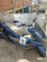 Polícia Militar recupera motocicleta no Bairro Vila Portes
