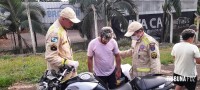 Siate socorre motociclista após colisão de duas motos na Av. Felipe Wandscher