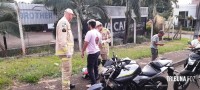 Siate socorre motociclista após colisão de duas motos na Av. Felipe Wandscher