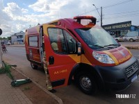 Ciclista é socorrida pelo Siate após queda na Av. Morenitas