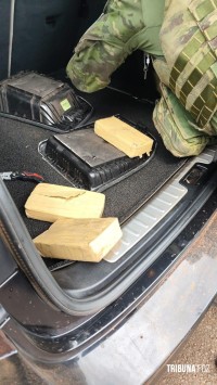 PF e PM prendem paraguaio com BMW X6 com 5,1 Kg de crack em Santa Tereza do Oeste