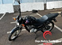 ROTAM recupera moto antes mesmo da dona saber que foi furtada. Abordado surta na hora da prisão 