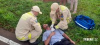 Motociclista é socorrido pelo Siate na Av. Javier Koelbel