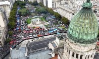 Centrais sindicais argentinas preparam greve geral de 24 horas