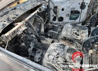 Veículo furtado de motorista de aplicativo é encontrado incendiado no Jardim das Oliveiras 
