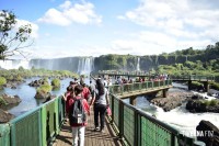 Mais de 70 crianças visitaram as Cataratas em comemoração ao Dia Nacional da Alegria