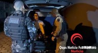 Homem é preso pelo CHOQUE com drogas após incursão na Favela do Cemitério