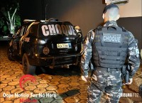 Homem é preso pelo CHOQUE com drogas após incursão na Favela do Cemitério