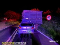 Homem morre após colidir na traseira de caminhão carregado com toras entre Santa Helena e Diamante do Oeste
