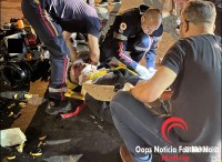 Acidente entre motocicleta e carro deixa duas vítimas em estado gravíssimo na BR-277