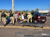Colisão entre dois veículos na marginal da BR-277 deixa duas pessoas feridas em Foz do Iguaçu