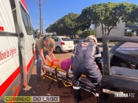 SAMU atende vítima de acidente em frente à Câmara de Vereadores de Santa Helena