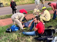 Colisão entre moto e caminhonete deixa dois feridos na BR-277, em Foz do Iguaçu