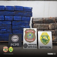 PF e PMPR interceptam embarcação com 1.165,8 Kg de maconha em Santa Helena