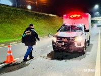 Motociclista universitária colide na traseira de uma carreta e morre na AV. Paraná 