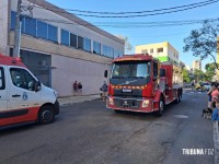 Incêndio atinge apartamento no centro de Foz do Iguaçu e mobiliza grande operação de resgate 
