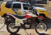 PM apreende moto de placa paraguaia em Medianeira 