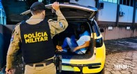 Homem é preso em flagrante após ferir duas mulheres com golpes de facão na Favela do Bolo