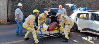 Colisão frontal na Av. das Cataratas mobiliza o Corpo de Bombeiros